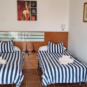 https://nerjaluna-nerja.hotelsinnerja.org
